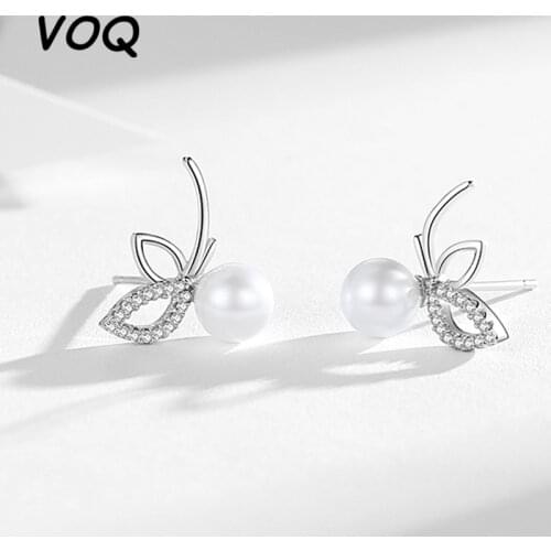 VOQ 925 Sterling Silver Butterfly Pearl Pendant Womens Earrings Fashion Korean Jewelry Wedding Party Girl Earrings