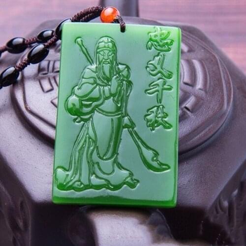 Natural Green Hand Carved Guan Gong Pendant Fashion Boutique Jewelry Mens and Womens Loyal Qianqiu Wu God of Wealth Necklace