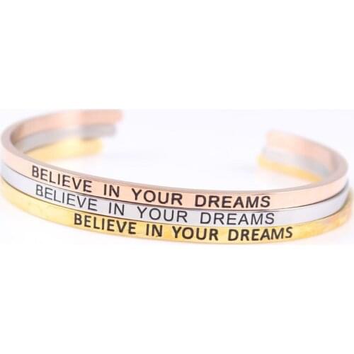 BELIEVE IN YOUR DREAMS Inspirational Quote Cuff Mantra Bracelet Engraved Black Words Bangle for Women Fashion Jewelry Gifts