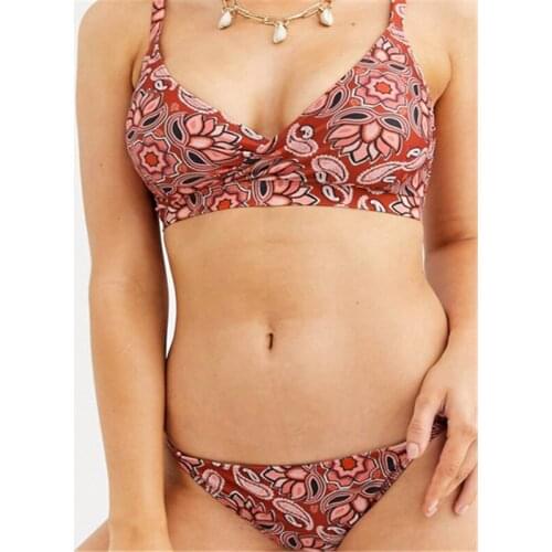 2021 European And American Hot Style Sexy Halter Tight-Fitting Triangle Totem Print Gathers Bikini Swimsuit Women