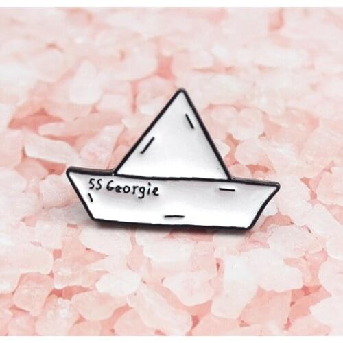 Simple fashion paper sailboat enamel jewelry brooch childhood memory toy paper boat SS Georgie letter shirt lapel pin gift