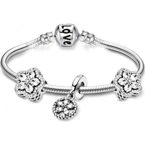 Pans New Style Is Simple And Elegant, And Can Also Be Decorated With Personalized Crystal Petals. Summer Charm Womens Bracelet