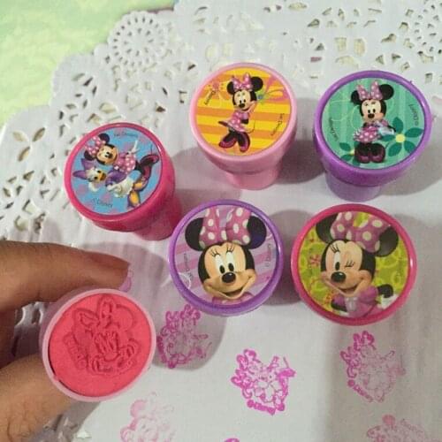 Disney Theme Round 6Pcs/set Seal Mickey Princess McQueen Child DIY Scrapbook Kids Stamp Cartoon Stamps Scrapbooking Reward Toy