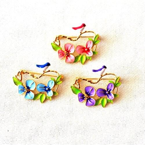Free shipping 6 pcs/ lot fashion jewelry accessories metal enamel bird flower brooches for women