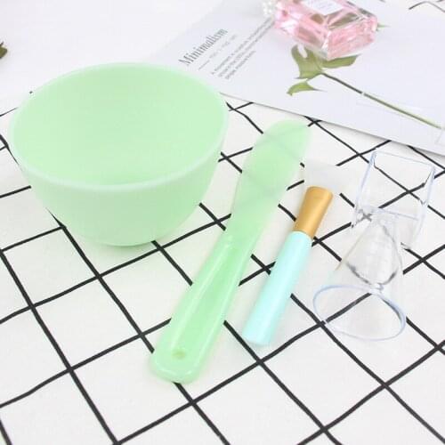 Silicone Mask Brushes 4 Set Bowl Measuring Cup DIY Powder Seaweed Mask Tools Handle Multi-Function Brush Face Mud Mixing Brush