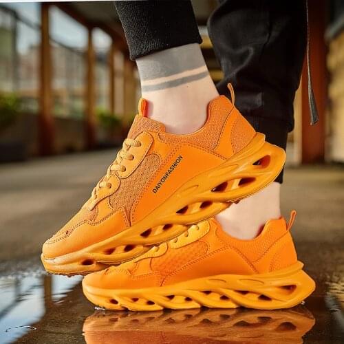 Damyuan 2020 Men Shoes Non-leather Casual Running Gym Sneakers Jogging Comfortables Breathable Footwear Sport Height Increasing