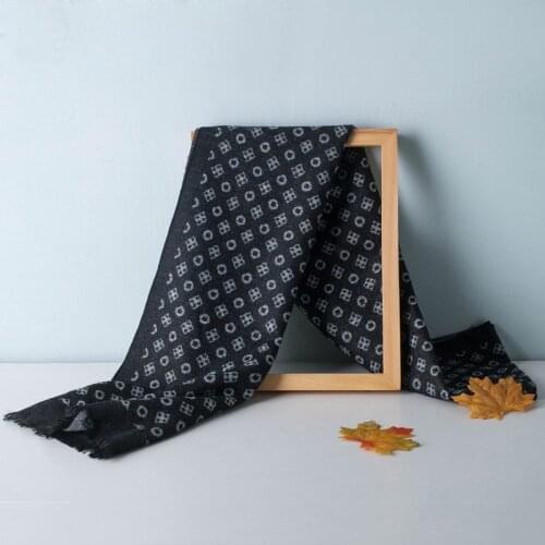 Luxury Brand New Designer Mens Cashmere Scarf Winter Warm Neck Scarves Shawl Men Soft Tassel Fashion Women Shawls Wraps Stoles