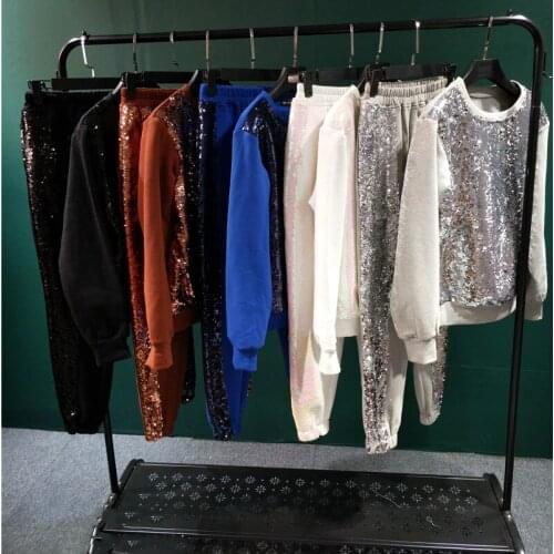 2019 Full Promotion Ladies Suits Fashion Sequins Spell Color Loose Casual Plus Velvet T-shirt + Trousers Two-piece Suit Female