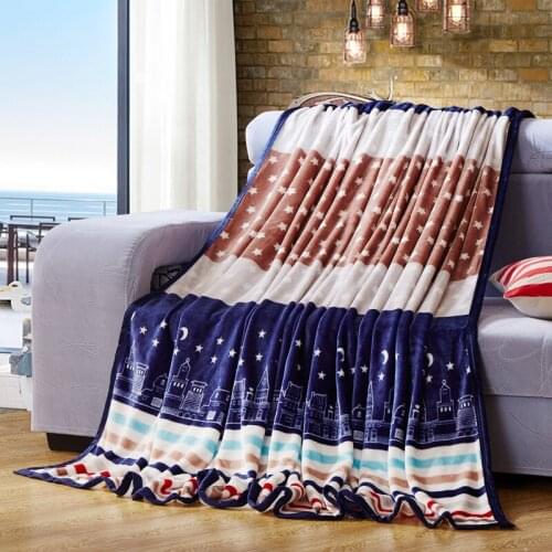 Stripe bedspread blanket 200x230cm High Density Super Soft Flannel Blanket to on for the sofa/Bed/Car Portable Plaids
