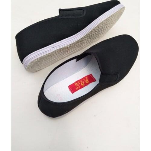 Soft and Comfortable Traditional Chinese Tai chi Kung fu Shoes Martial arts Wing Chun Sports Training Sneakers