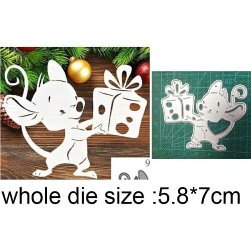 Christmas Mouse Holding Gift Box Metal Cutting Dies Scrapbooking Stencils DIY Photo Cards Embossing Die Cuts Craft Dies 2020 NEW