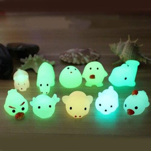 1Pc Novelty Funny Squeeze Luminous Ball Board Game Toys for Children Pets Animals Seal Antistress Glow-in-the-Dark Toys Gifts