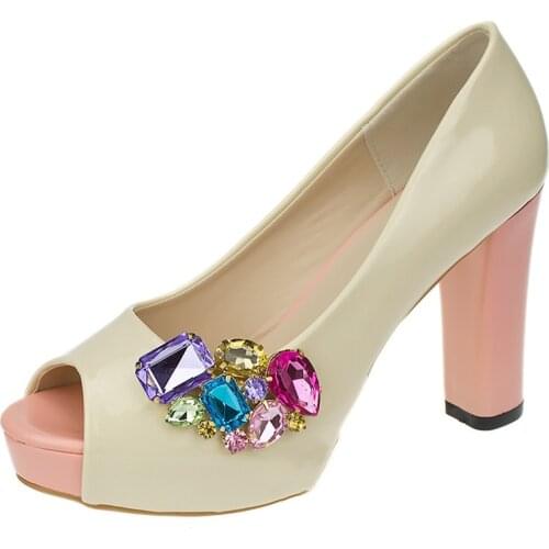 New Color Shoe Clips Fashion Triangle Glass Wedding Bridal Decoration Accessories
