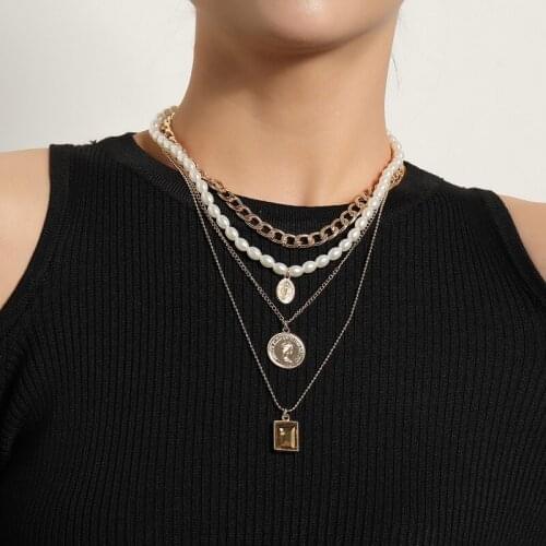 Vintage Multilayer Imitation Pearl Figure Coin Square Pendant Necklace Women Punk Thick Chains Geometric Necklace Party Jewelry