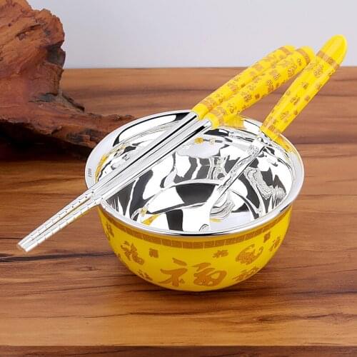 Silverware. Three sets of silver bowls, spoons and chopsticks. Heat insulation three piece set. The purity of silver is 99.9