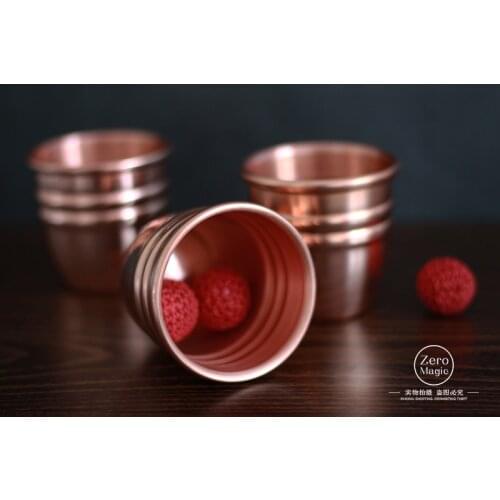 Super Professional three cups with three balls in copper material, Metal stage magic/magic props/as seen on tv High quanlity