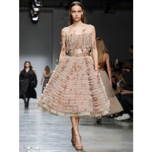 Cute designer dresses runway spaghetti strap ruched mesh feather for wedding party birthday womens prom fairy knee length dress