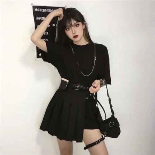 Fashion Suit 2020 New Summer Korean Version Ins Irregular Cool Handsome Pleated Skirt Female Loose Black T-shirt Two-Piece Tops