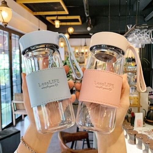 Japanese Style Fashion Glass Bottle 480ml Twaer Bottle with Tea Infuser Insulation Sleeve Wpmen Girl Drinking Bottles Milk Juice