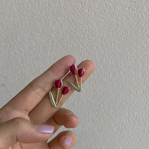AOMU New Design Korean Style Vintage Retro Flower Red Tulip Oil Painting Stud Earrings for Women Female Chic Jewelry Accessories