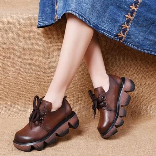 2021Brand Fashion Women Flats Shoes Breathable Mesh Slip on Moccasins Casual Shoes Woman Leather Shoes