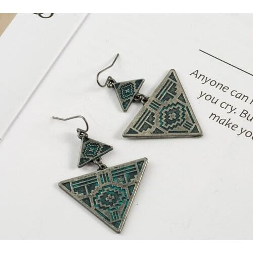 2019 Fashion Size Triangle Alloy Drop Earrings For Women Vintage Ethnic Metal Earring Womens Charm Jewelry Accessories Gifts