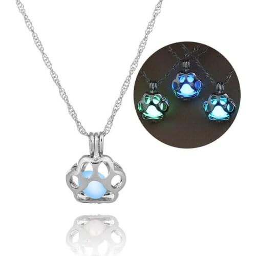 3 Colors Cute Glowing Dogs Paw Pendant Necklace Luminous Hollow Out Necklace Glow in the Dark For Women Jewelry