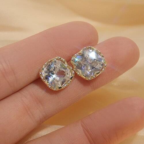 Ins Hot Sale 14K Gold Plated Jewelry Square Stud Earrings for Women Unique Zircon Simple Style Earrings
