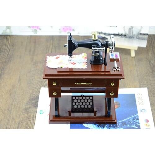 Retro music box sewing machine Vintage music box girlfriend gift daugter gift home decor Hand cranked mechanism classical music