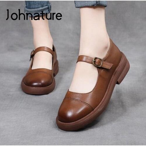 Johnature Spring/Autumn Retro Pumps Women Shoes Genuine Leather Buckle Strap 2021 New Casual Round Toe Handmade Ladies Shoes
