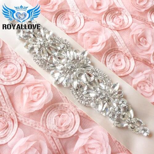 30pieces) Hot Fix Iron Beaded Bridal Glass Sew On Custom Wholesale Pearl Applique Crystal for Dresses and Bridal Sash Headbands