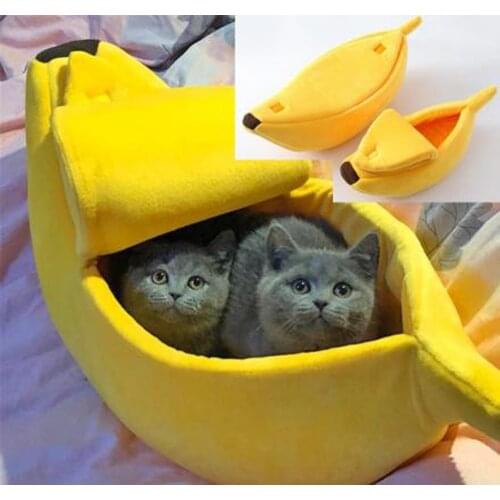 Creative Small Pet Cat Bed Banana Shape Fluffy Warm Dog Puppy Soft Plush Breathable Bed Cute Banana Cat Bed Sleeping Pad House