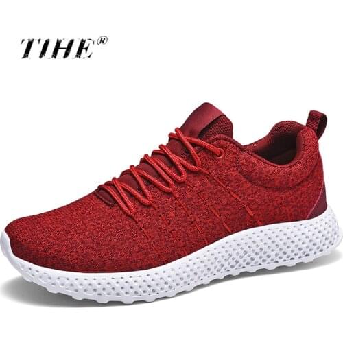 Men Tennis Shoes Super Light Soft Fly Weaving Fabric Red Sneakers Gym Sports Shoes Men Footwear Tenis Masculino Chaussure Homme