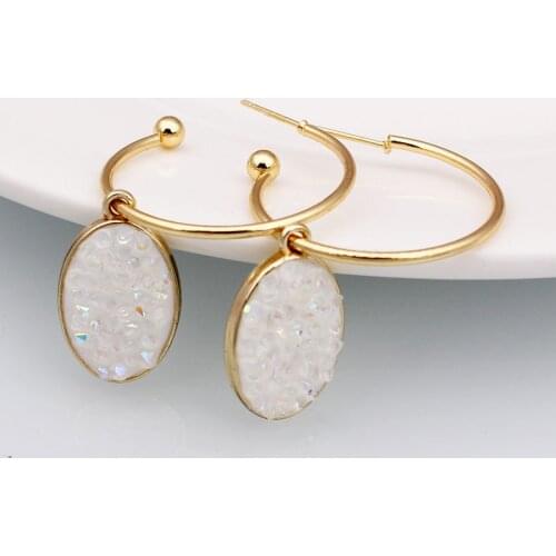ES1173 New Design Fashion Hoop Earrings Acrylic Broken Shell Earring Gold Metal Circle Around Heart Geometric Earrings for women