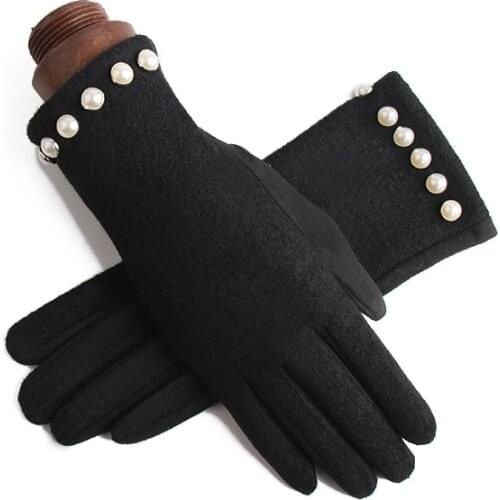 Winter Female Single Layer Warm Cashmere Full Finger Pearl Cycling Mittens Women Suede Leather Touch Screen Driving Gloves J24