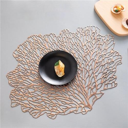 4pcspcsNew product PVC hollow insulation coaster non-slip non-washing thickened table and bowl heat-resistant placemat coasters