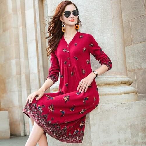 ZUOMAN New red wool knitting dress female autumn/winter 2020 v is gotten loose long hair dress knee-length dress