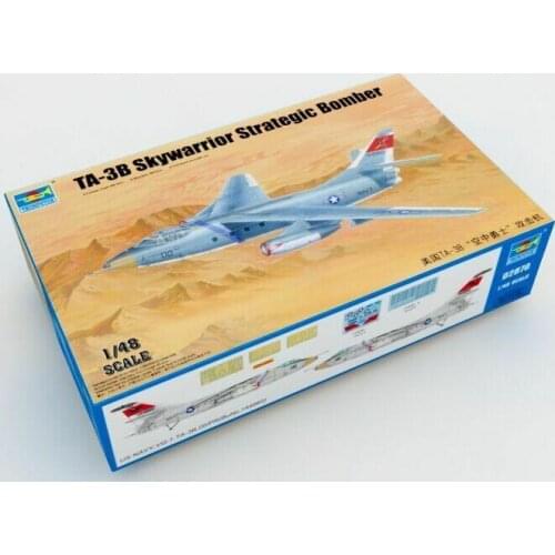 Trumpeter 1/48 02870 Douglas TA-3B Skywarrior