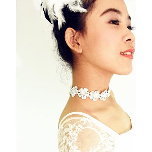 Fashional Crystal Torques For Black White Edge Water Drop For Stage Performance Dance Dress