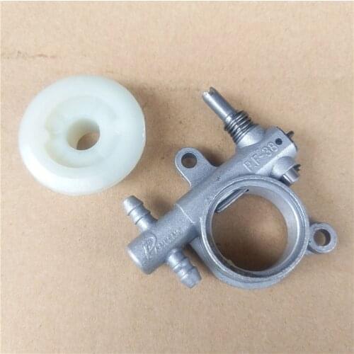 Oil pump / worm gear assembly for Oleo Mac 925 GS260 & more mini chainsaws oiler kit 50160207