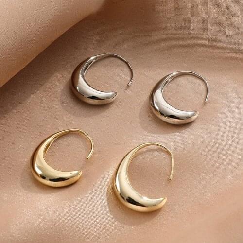 1 Pair Temperament Fashion Hoop Earrings for Women Trendy Gold Plated C Shape Earring Bride Jewelry Party Gift