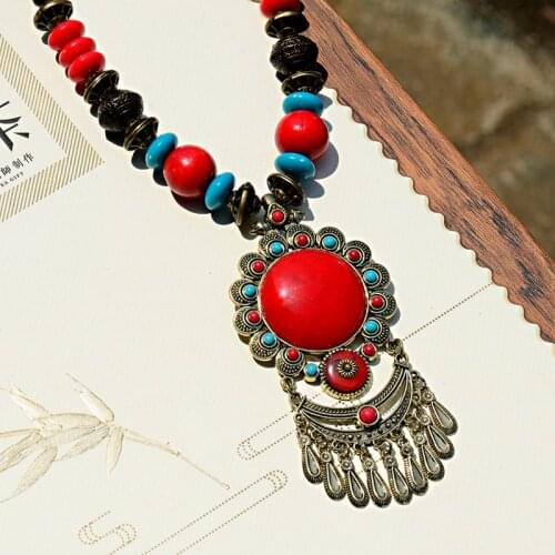2019 Vintage Nepal Long Buddhist Stone Flower Pendant & Necklace For Women Boho Beads Tassel Wood Necklace Lucky Jewelry