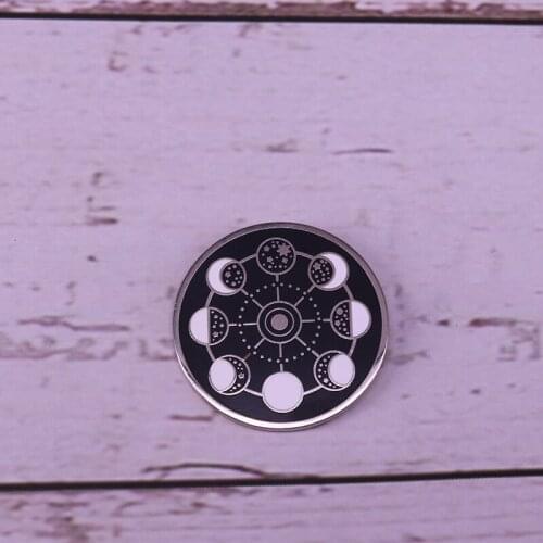 Moon Phases Brooch crescent waxing gibbous Badge lunar eclipse Pins astrology science accessory