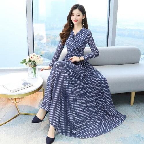 Autumn 2021 New Dress Bow Neck Chiffon Print Long Sleeve Womens Long Skirt Bohemian Red Banquet Womens Fashion Retro Dress