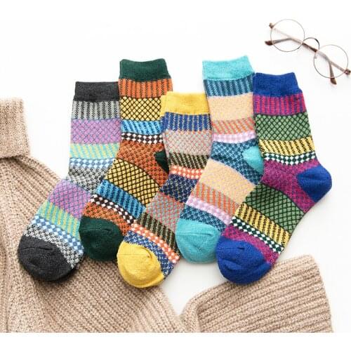 5Pairs/lot New Witner Thick Warm Wool Women Pineapple grid pattern Vintage Christmas Socks Colorful Socks Gift Free size YM7002