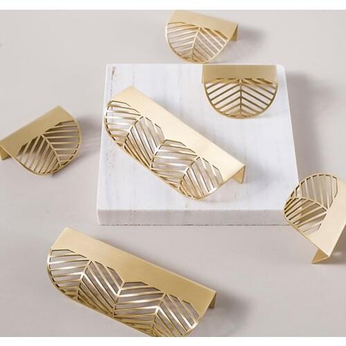 Newest Leaf Shape Concealed Handle, Brass Material Invisible Pulls Wardrobe Cupboard Wine Cabinet Furniture Drawer Golden Knobs