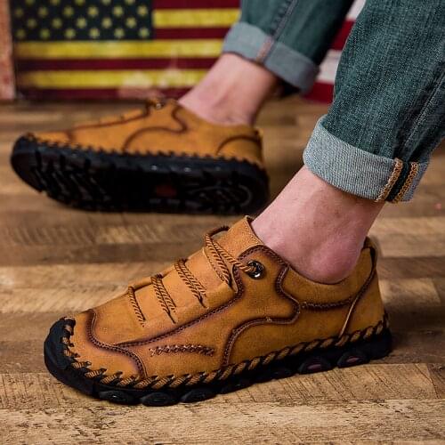 Hot ! Summer Mens Casual Shoes Leather Breathable Soft Handmade Loafers Brand Men Rome Shoes Flat Moccasins Men Sneakers