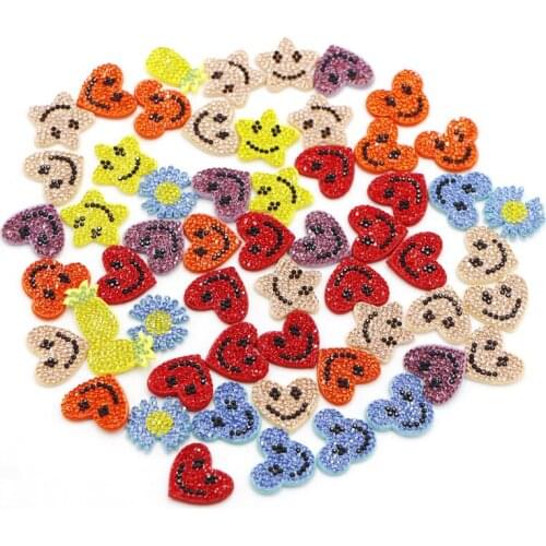 10Pcs/lot Mix Color Rhinestone Star bear Daisy Smile Patches For Kids Girls Clothes Hair Accessories DIY Sew on Appliques Badge