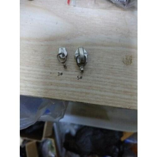 Free shipping 100pcs/lot 3# 5# nylon zipper silver hook zipper head zipper sliders