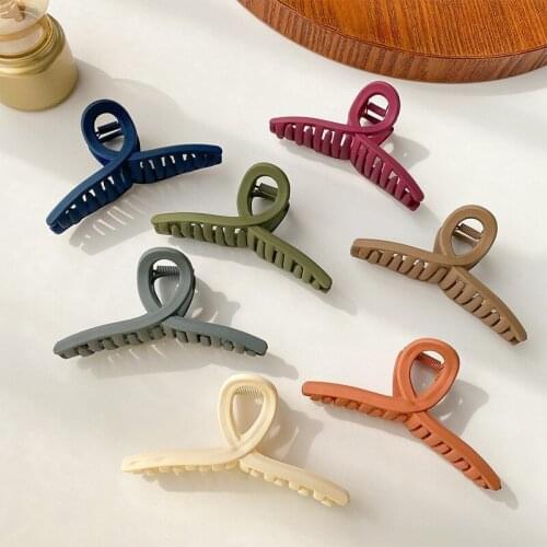 Popular Korean Women Girls Solid Hair Claws Minimalist Acrylic Hair Barrette Crab Hair Clips Headwear Hair Accessories